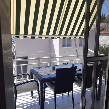 Martina & Stari Dom Apartamento